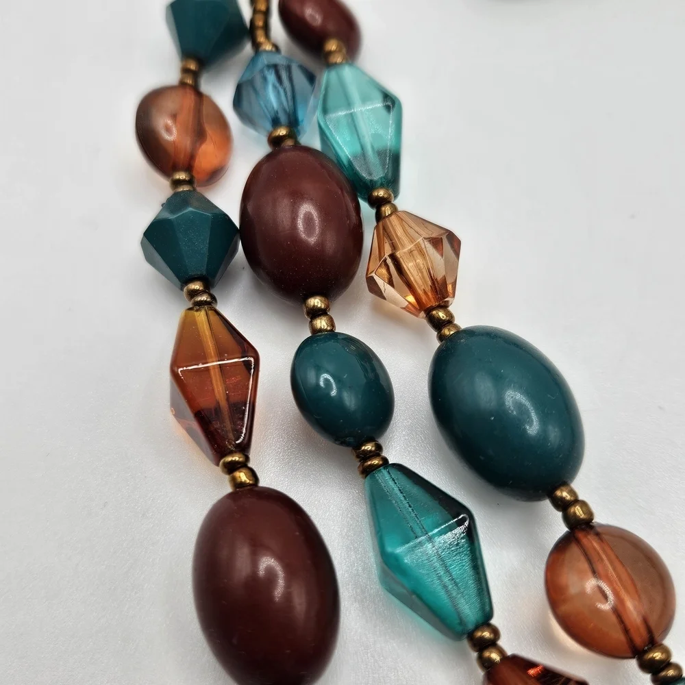 NEW VINTAGE EsMor Brown and Teal Plastic Triple Strand Necklace and Earrings Set